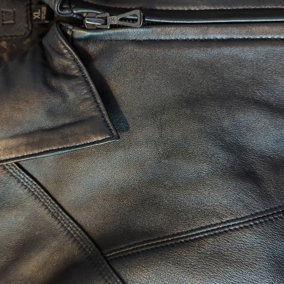 Wilsons Leather Black Leather Jacket - Picture 2 of 10